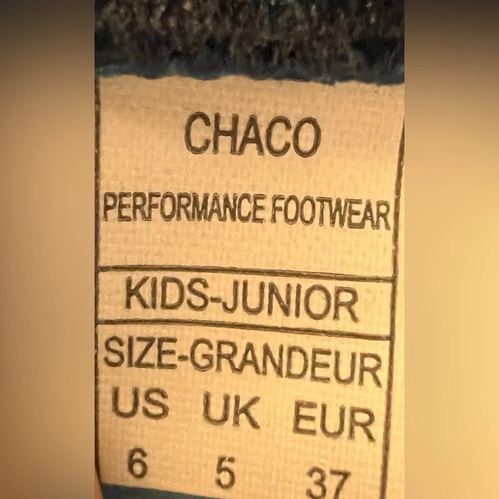 Chaco- Youth Chillos-‎ Blue, Size:6, Pre-Owned